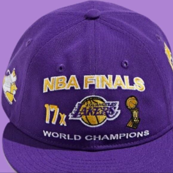 New Era UO Exclusive Los Angeles Lakers Hat Cap - Picture 2 of 6